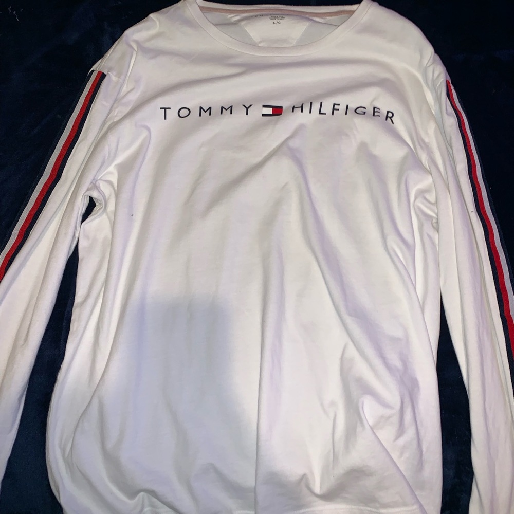 Tommy Hilfiger long sleeve t-shirt
